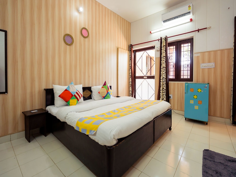 OYO 13154 Home Serene 3BHK Mussoorie Bypass