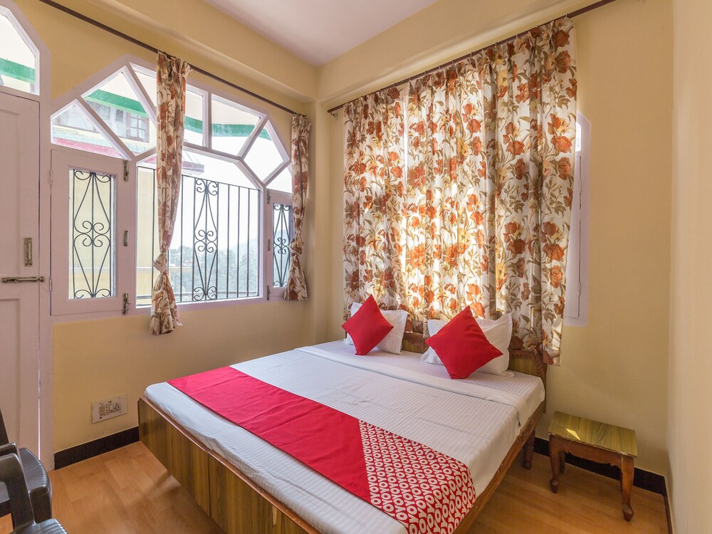 OYO 12685 Home 2BHK Hill View Sankat Mochan