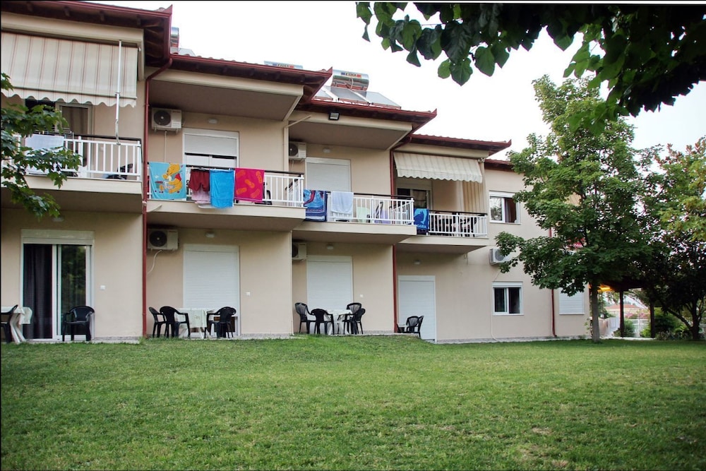 Priona Rooms