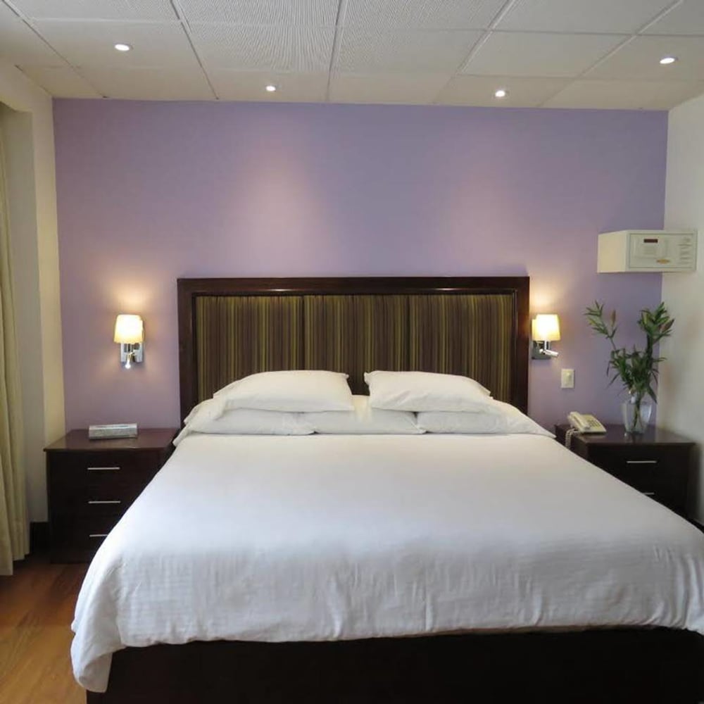 Suites Melchor Ocampo
