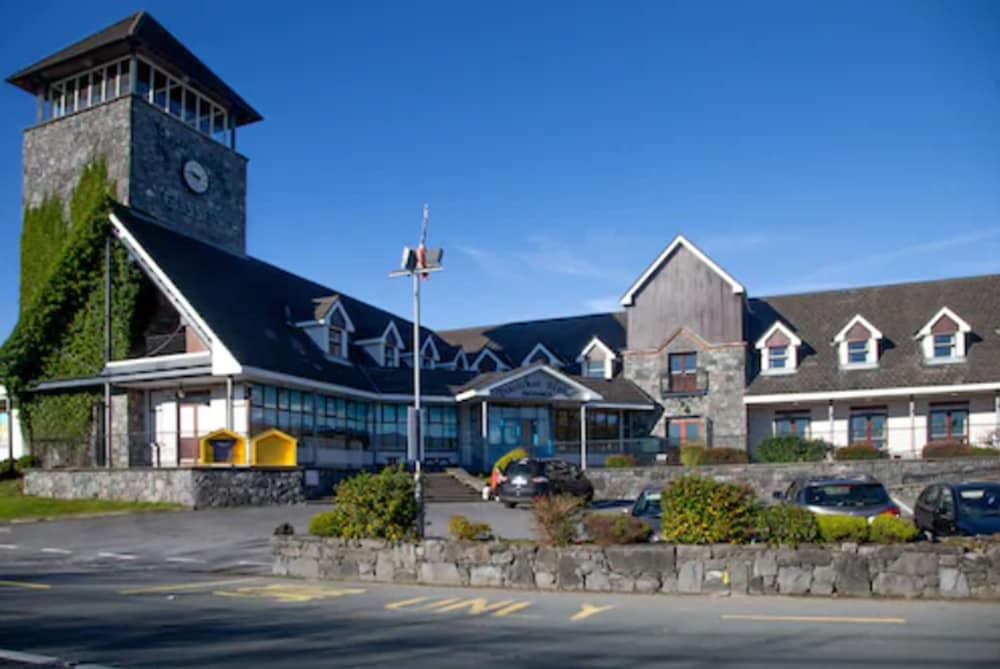 Peacockes Hotel