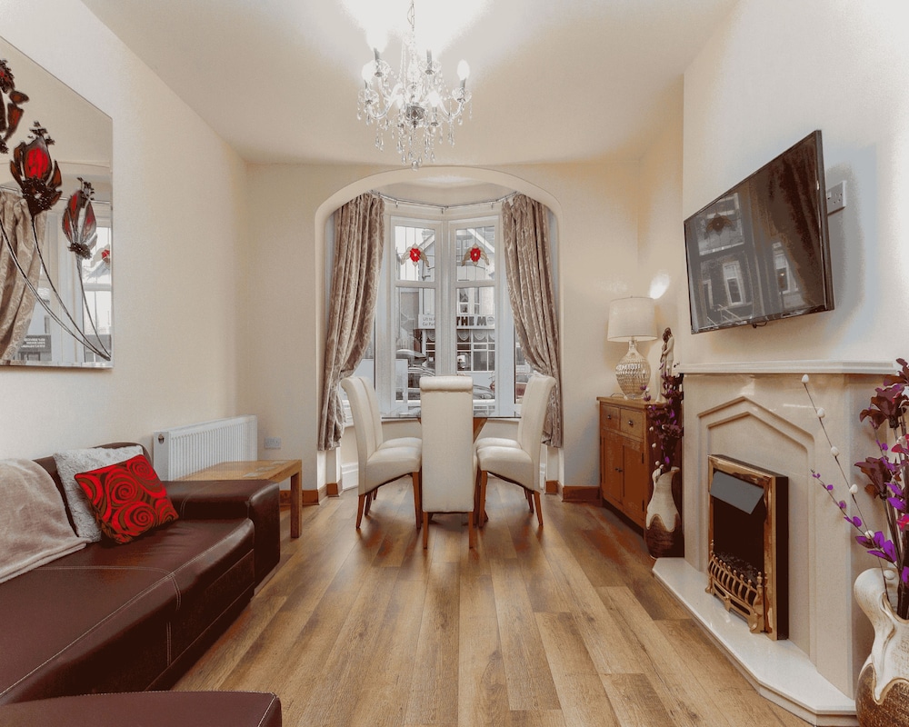 Beachcliffe Lodge