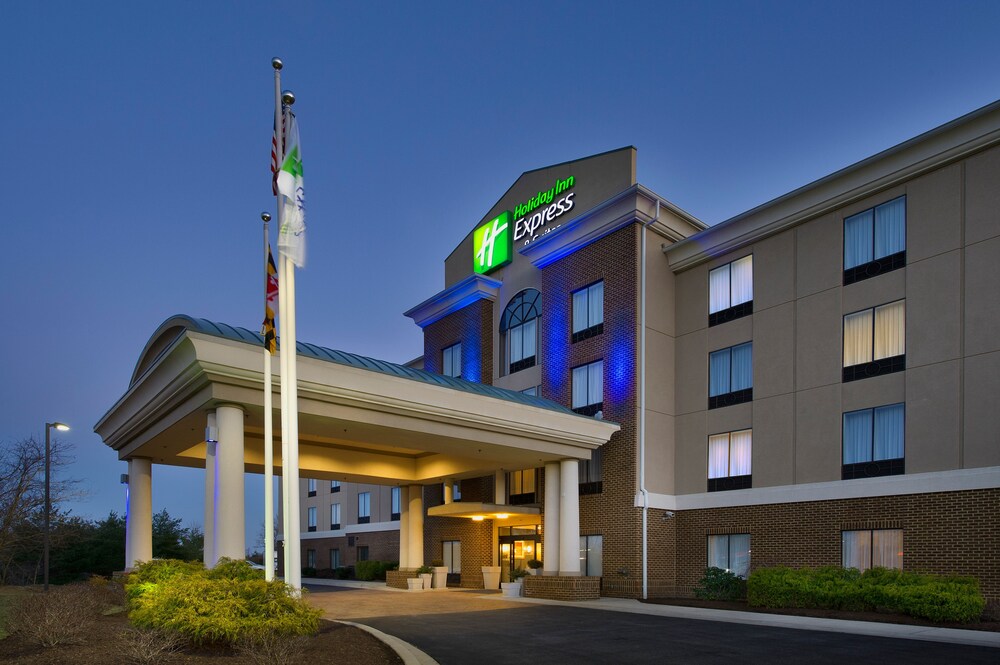 Holiday Inn Express Hotel & Suites Columbia East - Elkridge