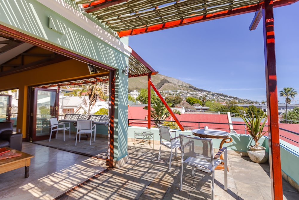 Sweet Ocean View Guesthouse