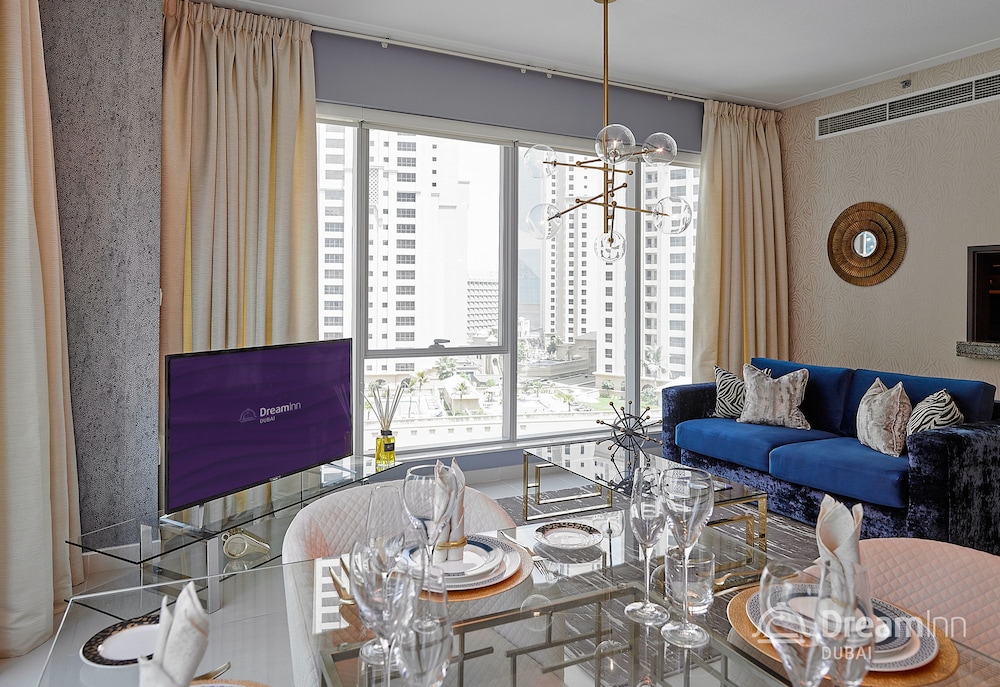Dream Inn Dubai - Marina Promenade
