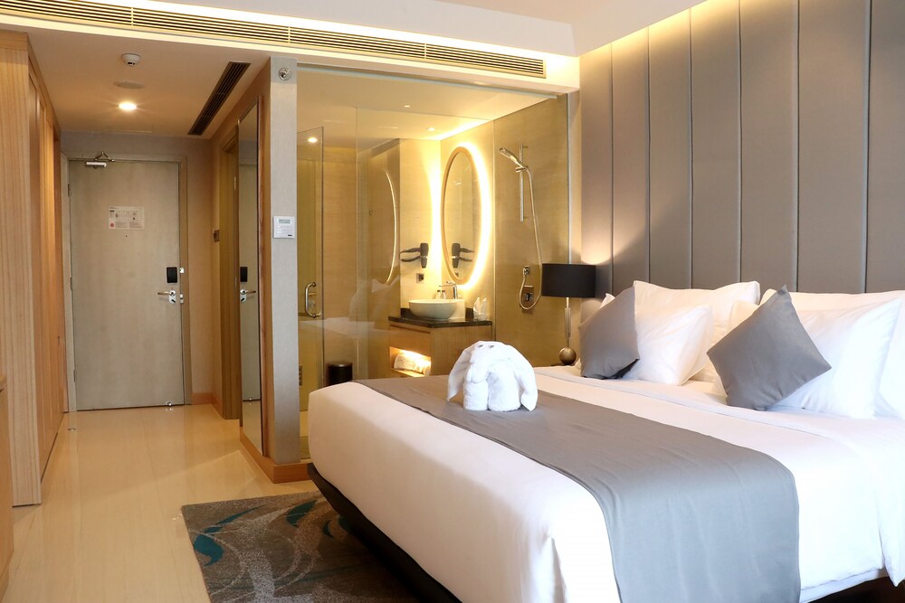 Grand Dafam Surabaya