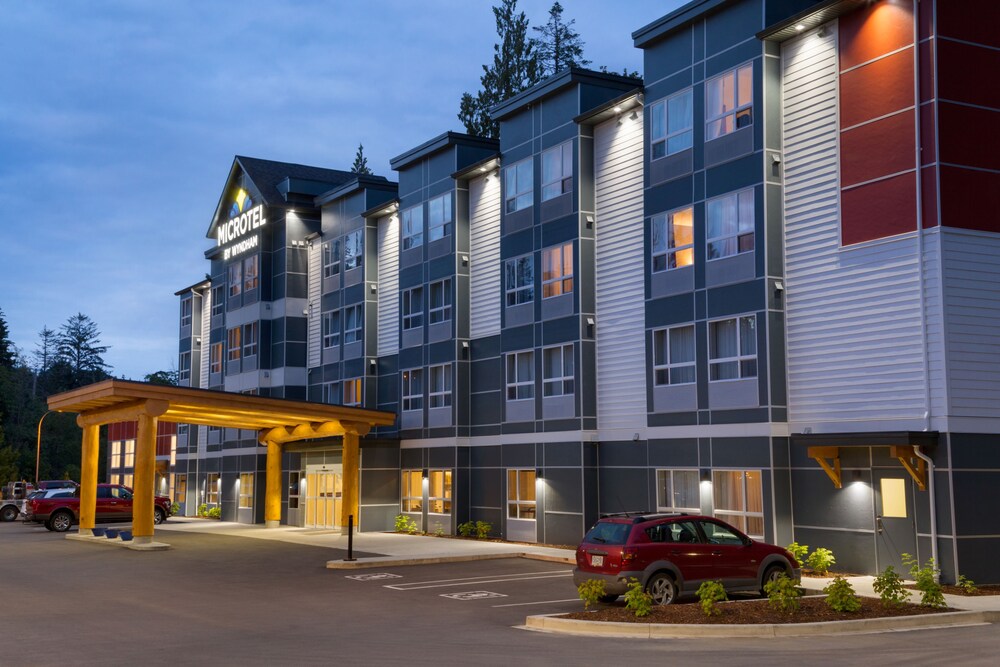 Microtel Inn and Suites by Wyndham Mont Tremblant