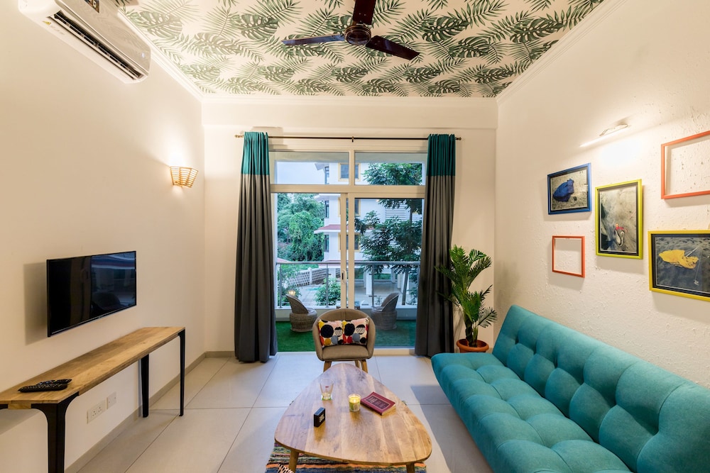OYO 15593 Home Bohemian 1BHK Candolim