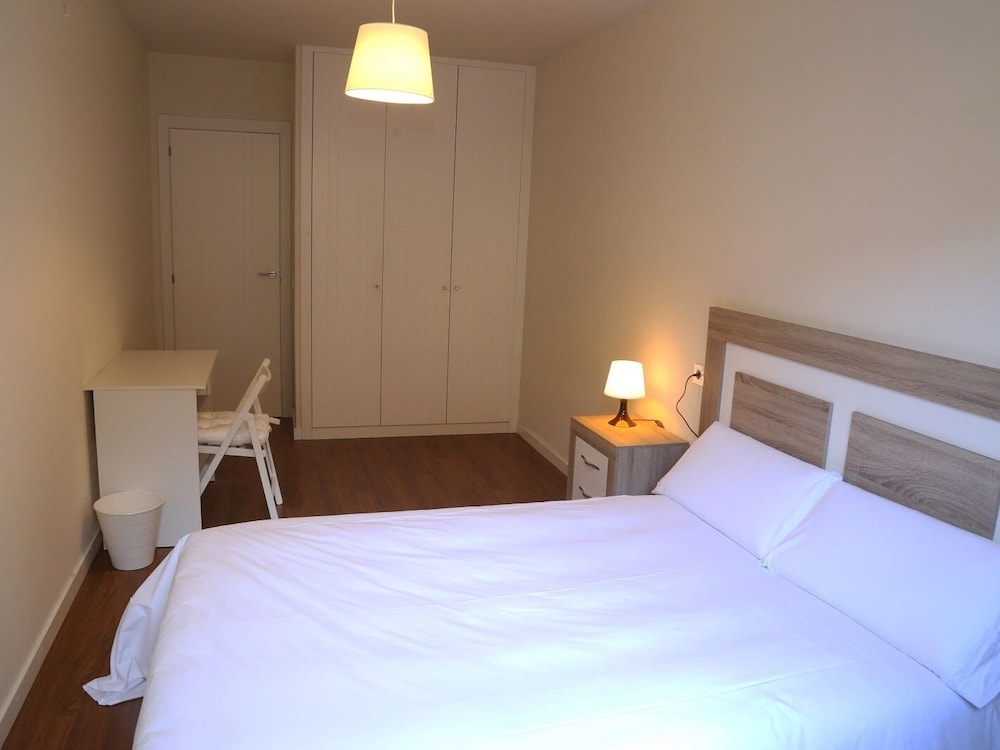 Apartamento Turistico Puente Romano P4 Bajo C