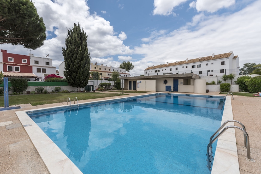 CheckinCheckout - Vilamoura Flat with Pool