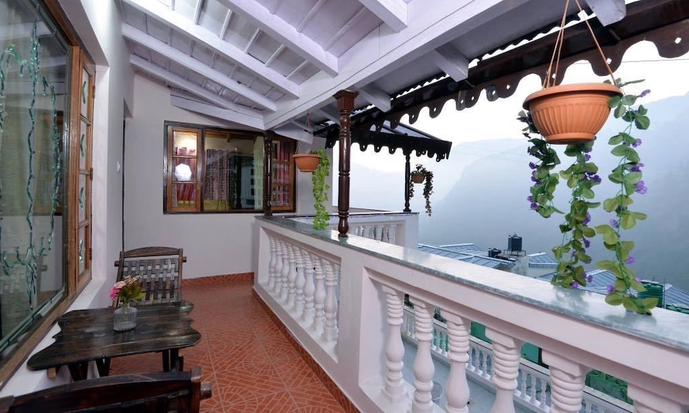Drishti Cottage