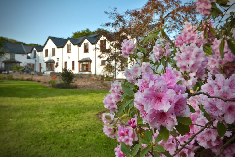 Creacon Wellness Retreat