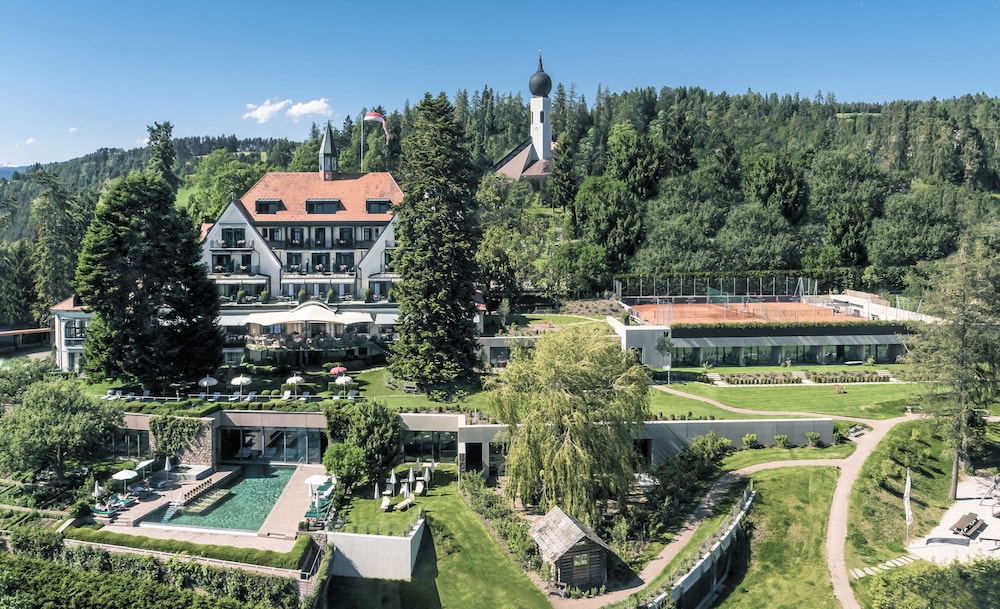 Parkhotel Holzner
