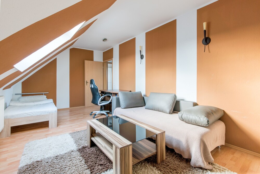 Private Apartment Im Goldfeld
