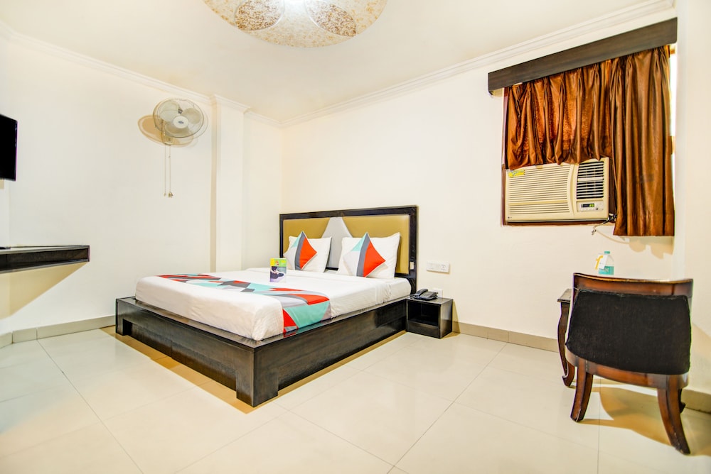 FabExpress Shoba Residency