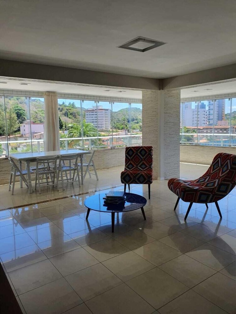 Apartamento familiar com 4 suites
