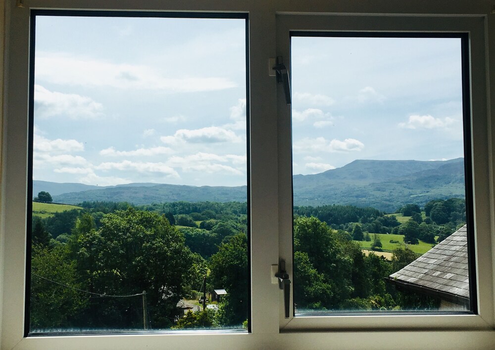Coedlan - With Superb Views of Cader Idris