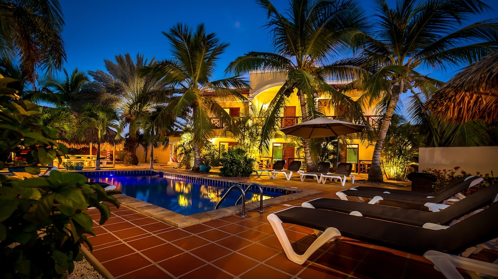 Sonrisa Boutique Hotel