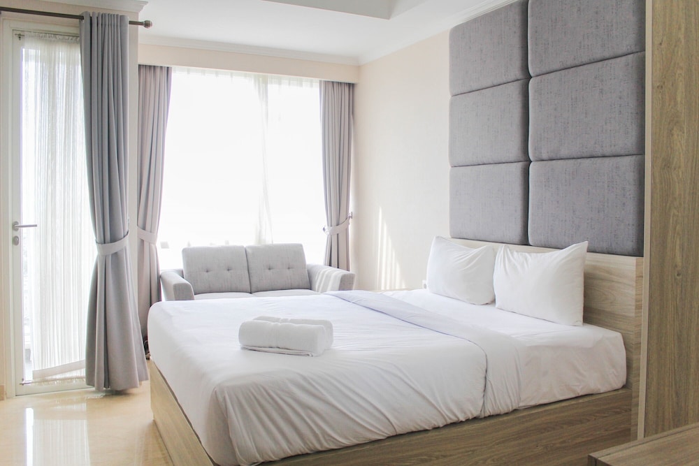 Great Location Menteng Park Studio Apartment