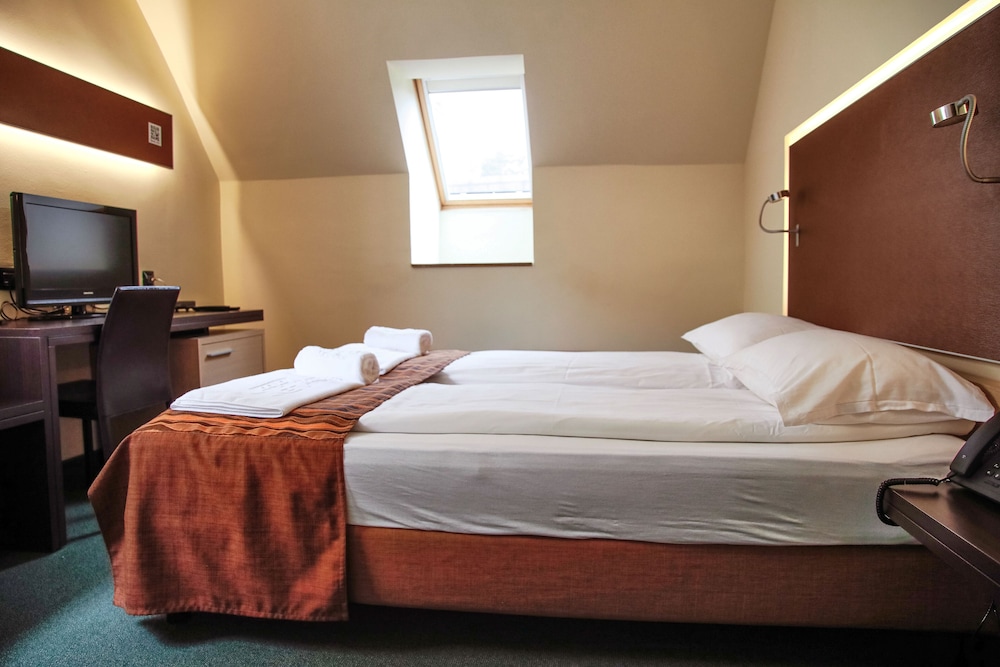 Hotel Lent