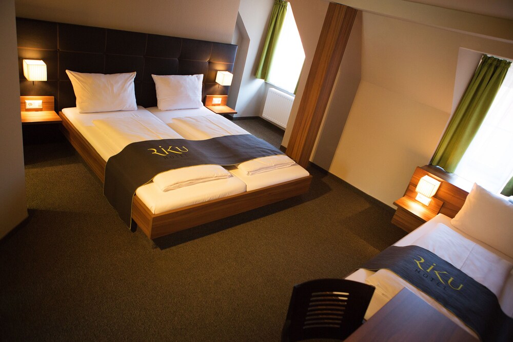 RiKu HOTEL Memmingen Hallhof