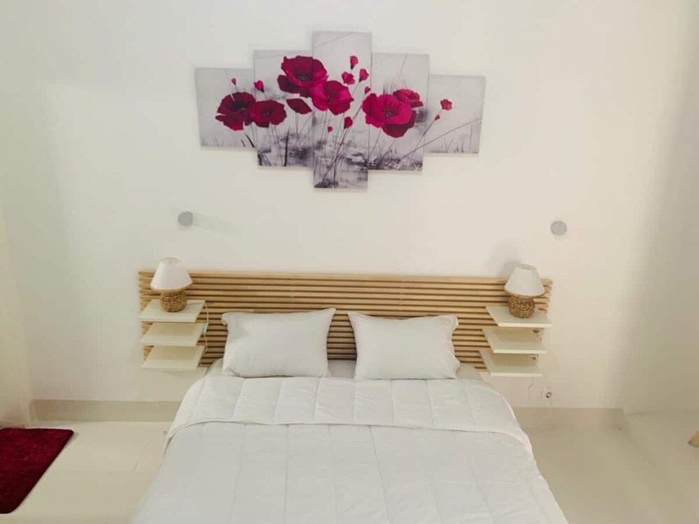 Luxurious Room With Breakfast