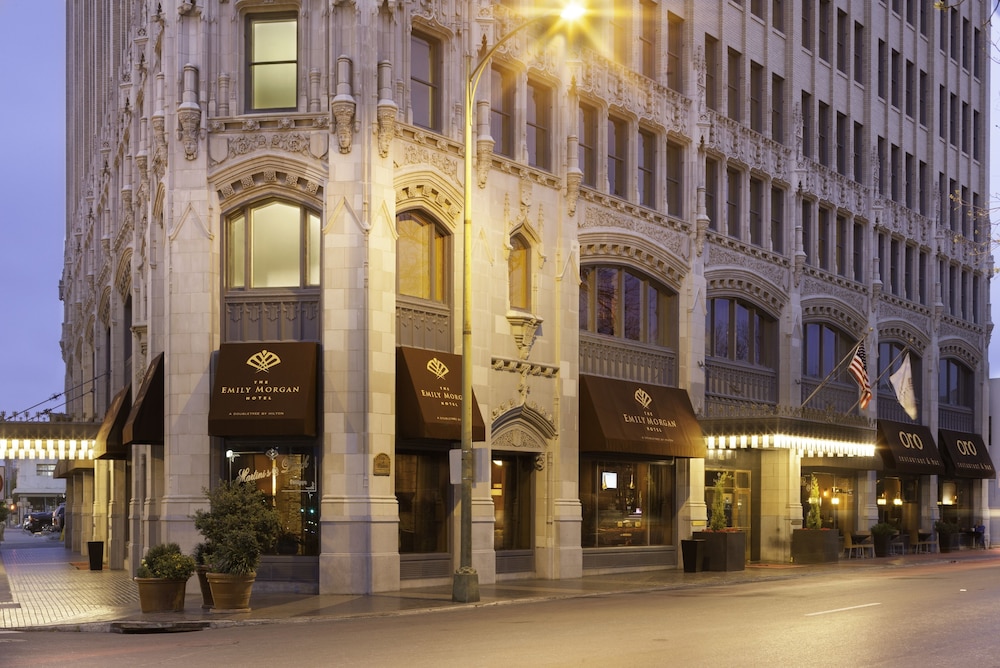 The Emily Morgan San Antonio - a DoubleTree by Hilton