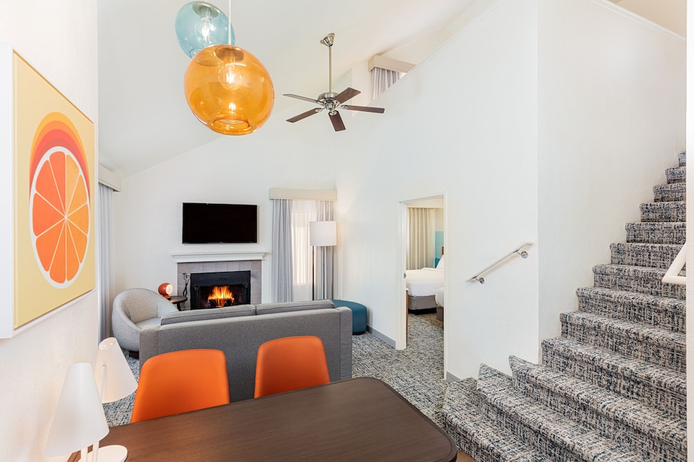 Clementine Hotel & Suites Anaheim