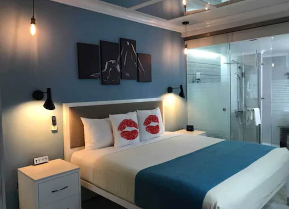 Hedonism II Resort