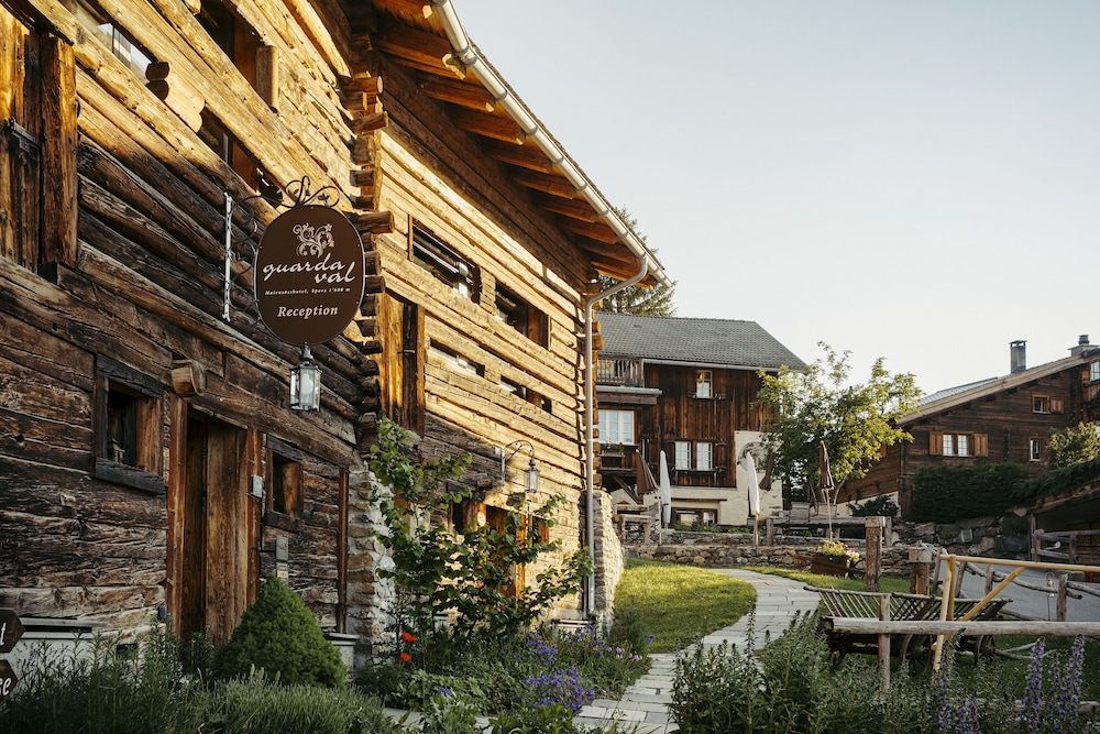 Maiensässhotel Guarda Val