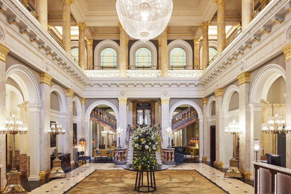 The Clermont London, Victoria