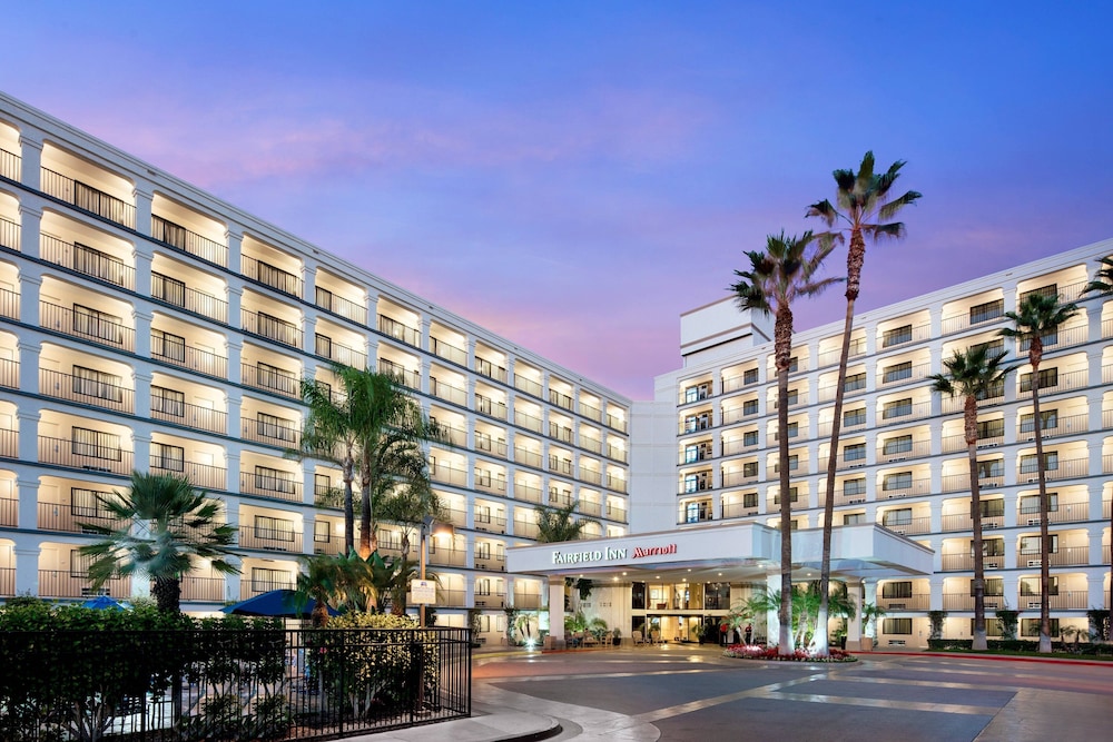 Fairfield by Marriott Anaheim Resort