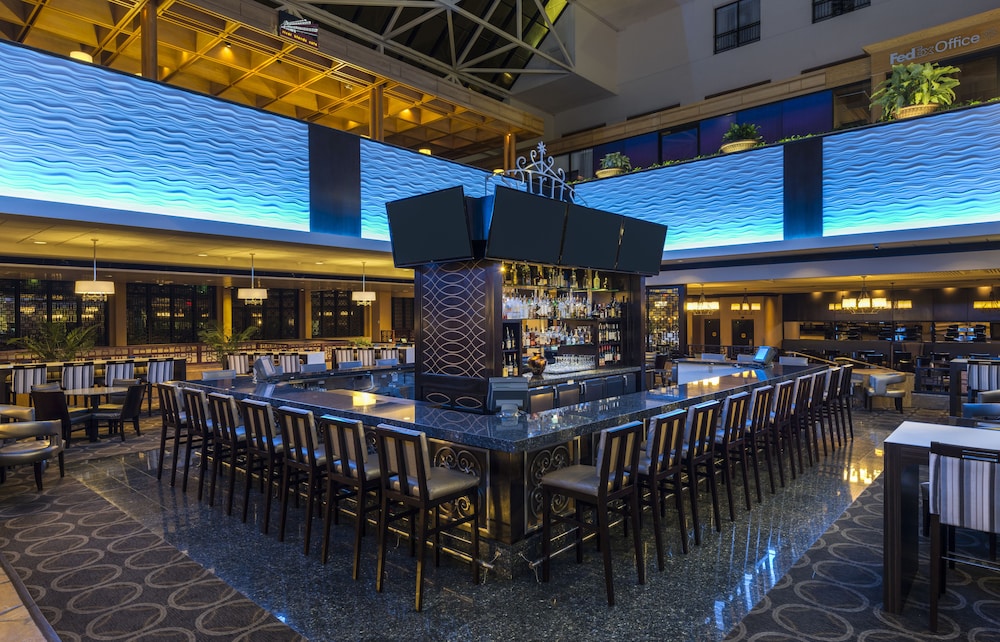 Hilton New Orleans Riverside