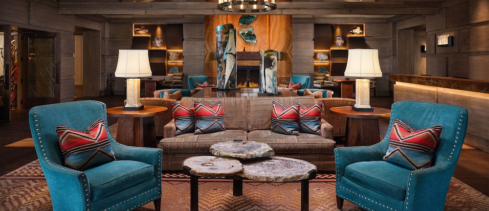 Little America Flagstaff