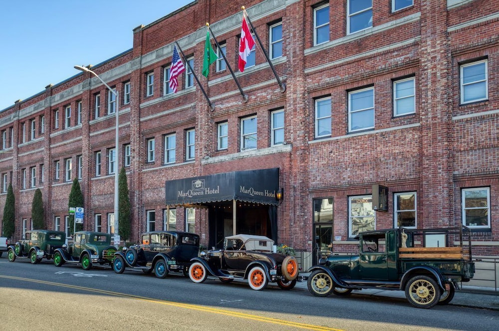 MarQueen Hotel