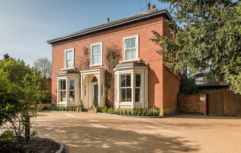 Eleven Didsbury Park