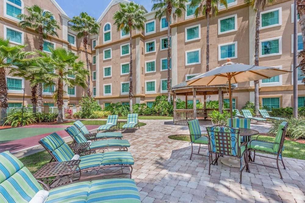 Hawthorn Suites by Wyndham Lake Buena Vista, a staySky Hotel