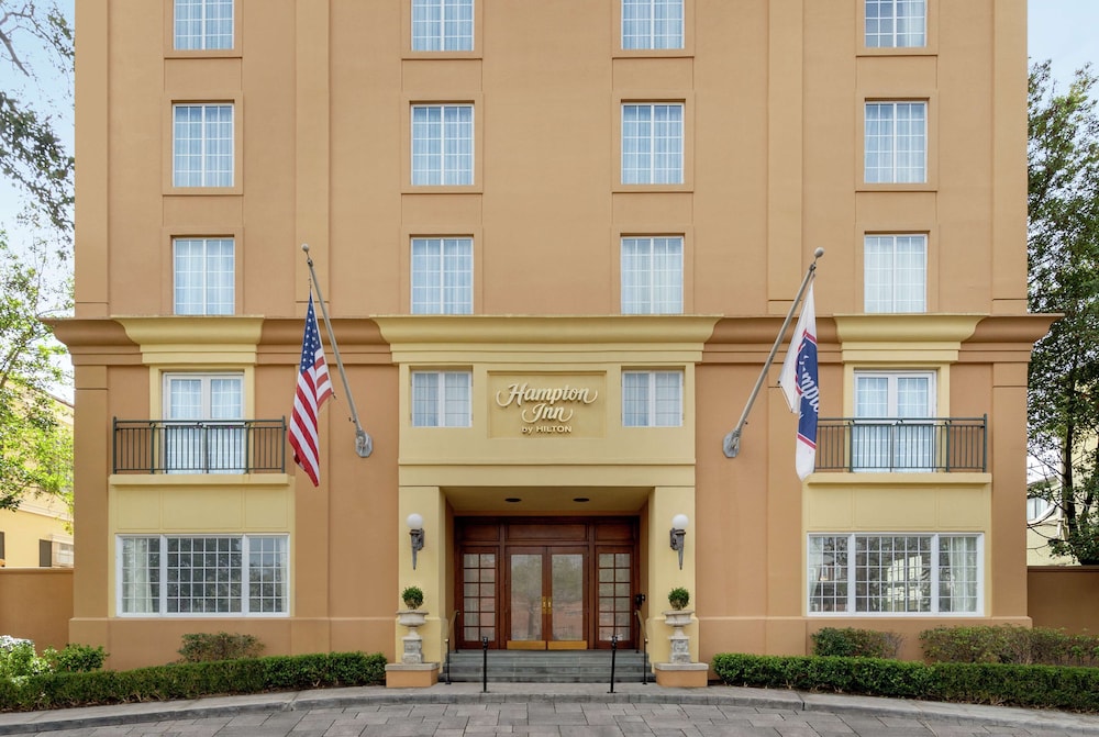 Hampton Inn New Orleans-St. Charles Ave./Garden District