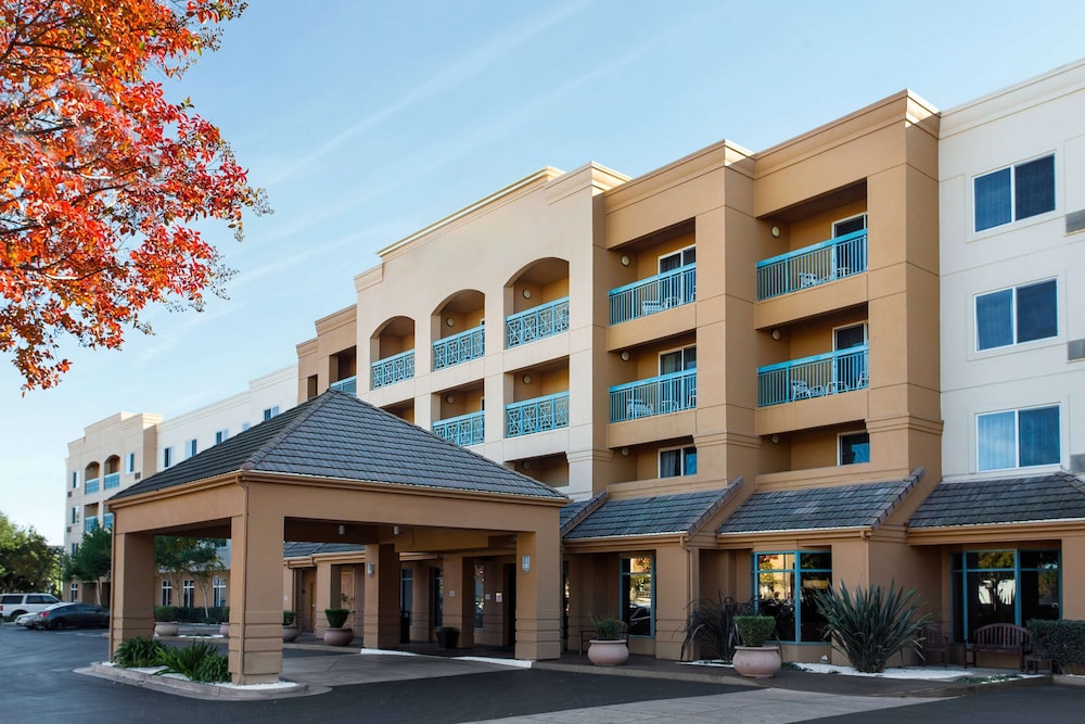 Sonesta Select Pleasant Hill