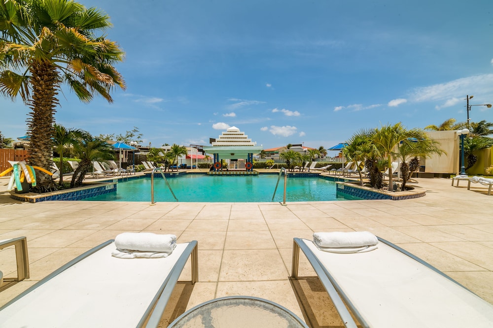 Brickell Bay Beach Club & Spa - Adults Only