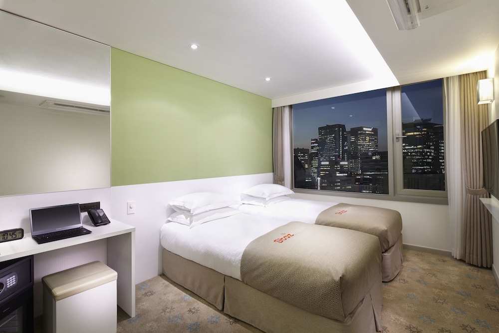 STAZ Hotel Myeongdong II