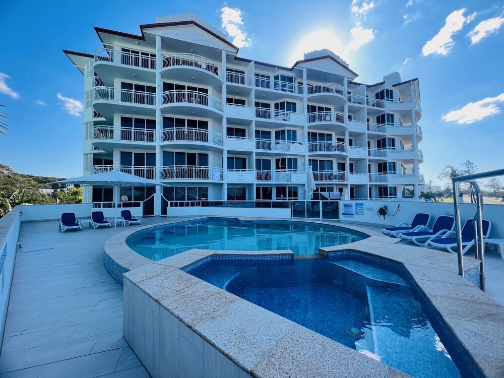 Aquarius Resort
