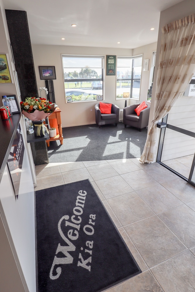 Coleraine Suites & Apartments