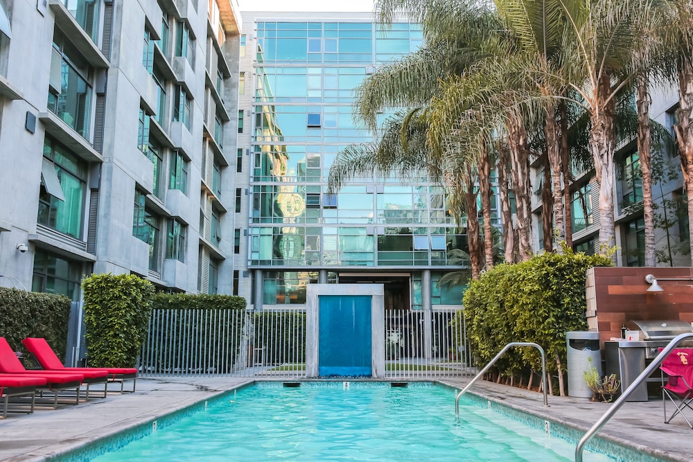 Fully Furnished Suites Staple Center
