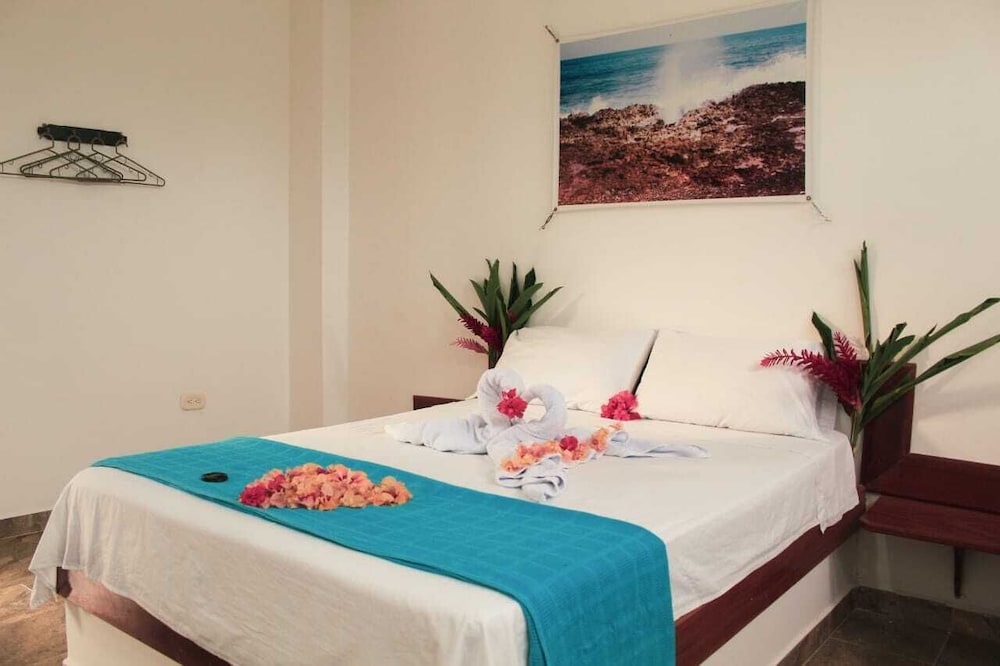 LODGE MARES CAPURGANA