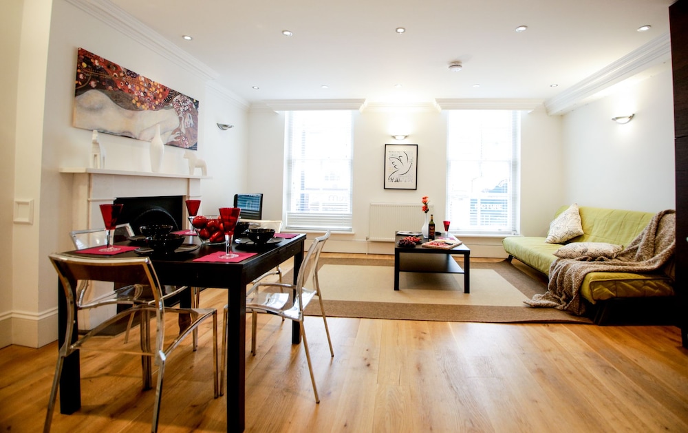 Park Views Apartments