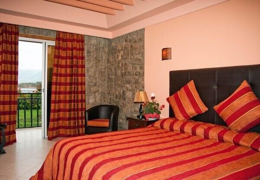 Hotel Chems du Lac