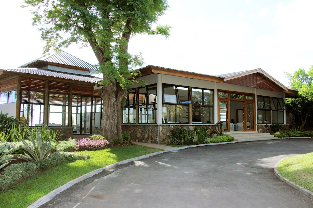 Anelia Resort Villas & Spa