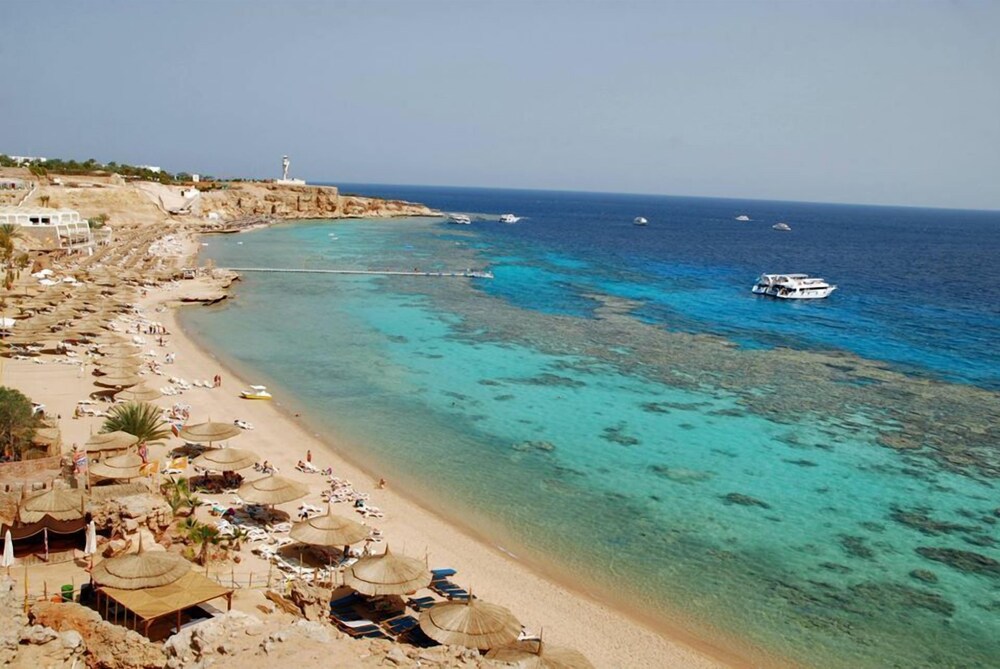 Club El Faraana Reef