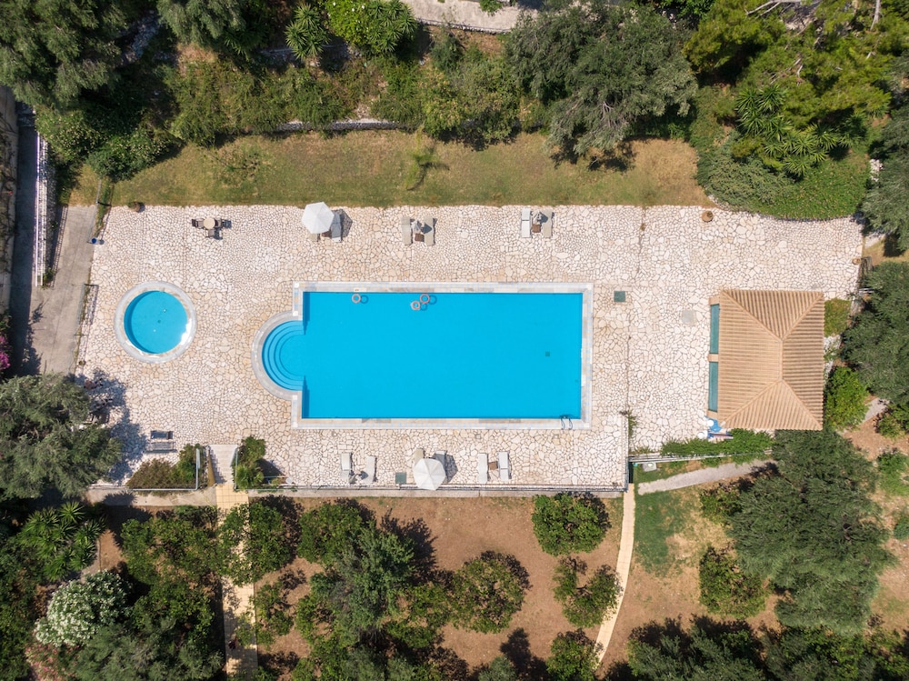 Barbati Beach Apartments